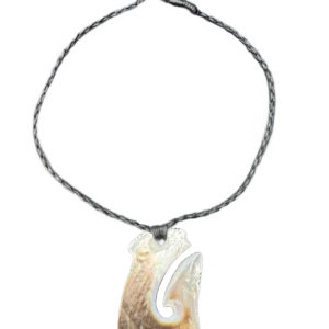 George Nuku: Heimatau, Fish Hook Form